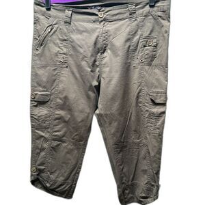 Helium London Olive Green Cargo Shorts Women's 2X Bermuda Length Utility